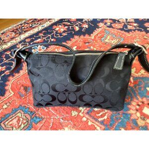 Y2K Coach Black Signature Jacquard & Leather Small Shoulder Bag With Zip Closure